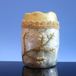  Glass candle holder
