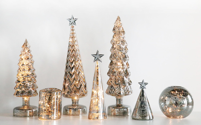 New Design Tabletop Pine Cone Hand Blown Glass Christmas Tree With Led Lights