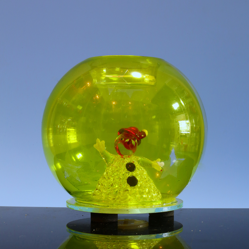  Glass candle holder